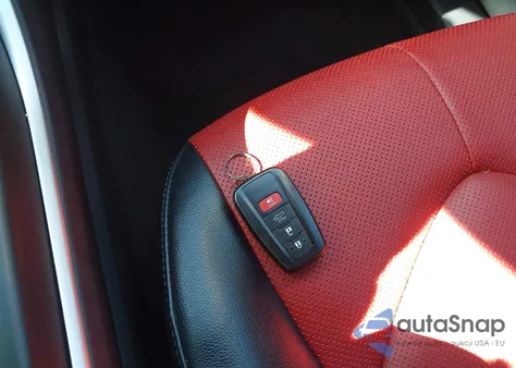 2023 Toyota Highlander Xse из США, поврежденный, VIN 5TDKDRBH1PS006286